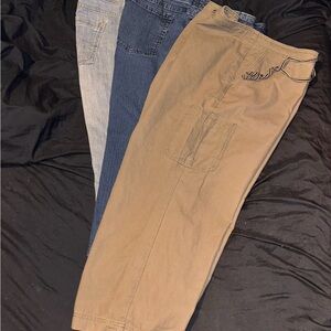 Lee Women's Jeans & Cropped Cargo Trio - Light Blue, Dark Blue, Tan